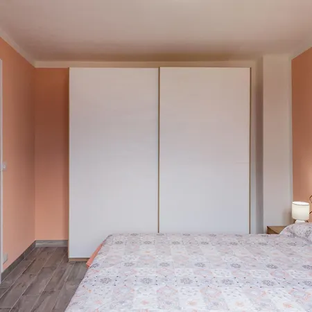 Leonardo By Interhome * Albonico