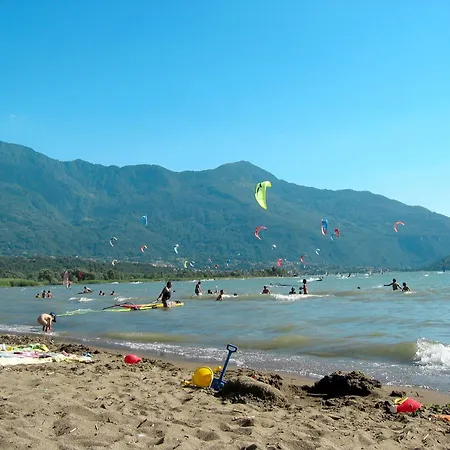 Nyaraló Leonardo By Interhome *