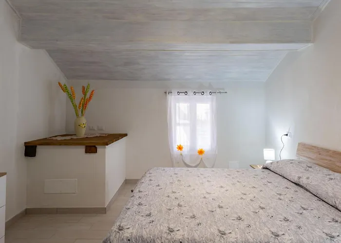 Leonardo By Interhome Albonico