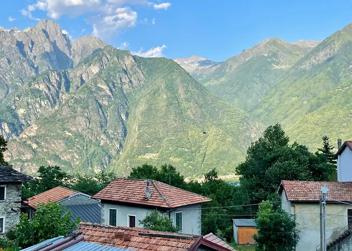 Semesterbostad Leonardo By Interhome Albonico